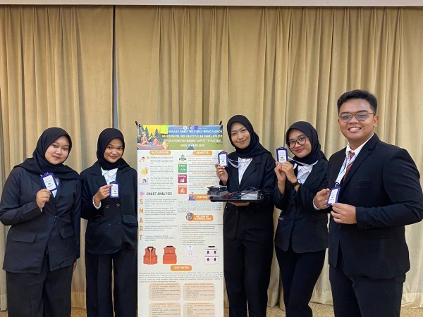 Mahasiswa UNAIR