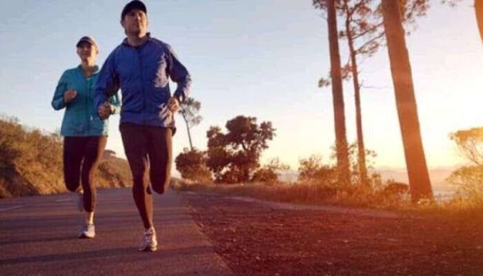 Tips Menjaga Kesehatan di Usia 40 Tahun ke Atas dan Hal yang Harus Dihindari