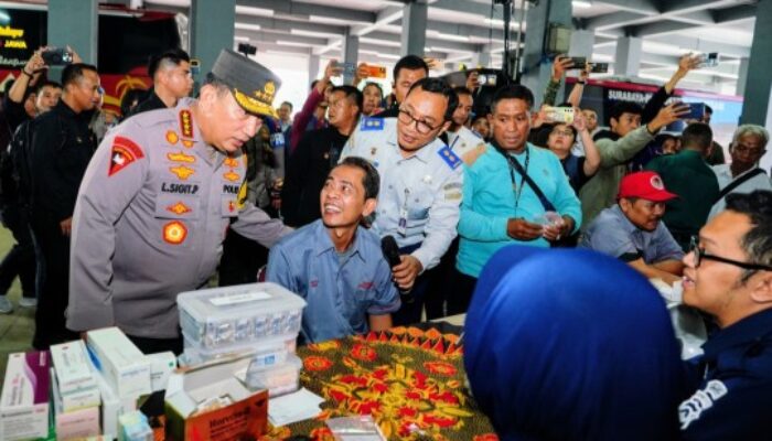 Kapolri Tinjau Solo Safari dan Terminal Tirtonadi Jelang Libur Nataru