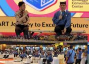 Golden Ticket UNAIR: Rektor Beri Tips di Airlangga Education Expo