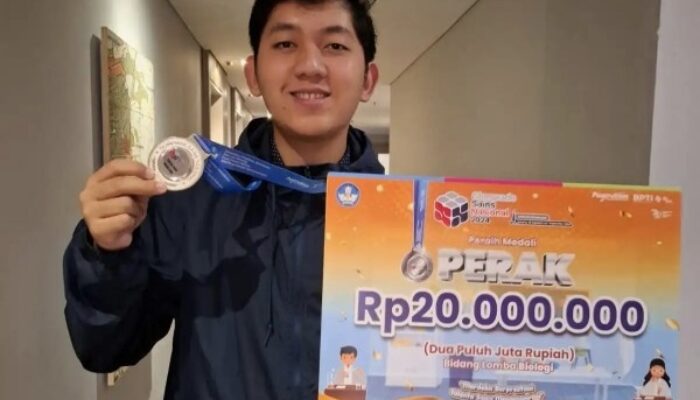 Inspirasi Imam Syafi’i Antarkan Siswa Malang Raih Golden Ticket Kedokteran UNAIR