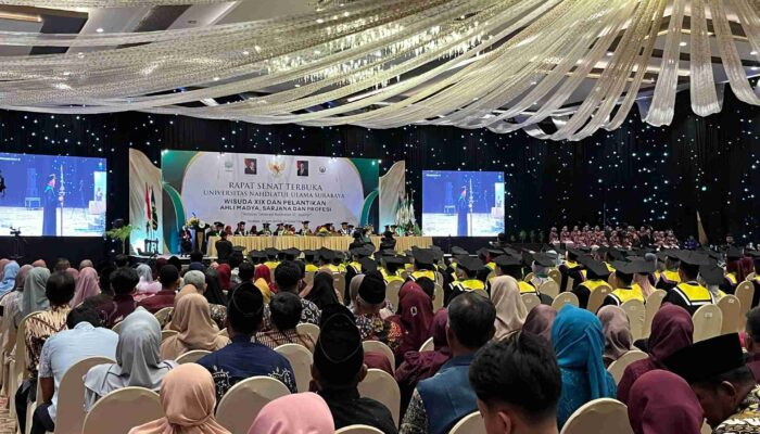 Ratusan Mahasiswa Unusa Diwisuda, Lulusan Cepat Jadi Sorotan