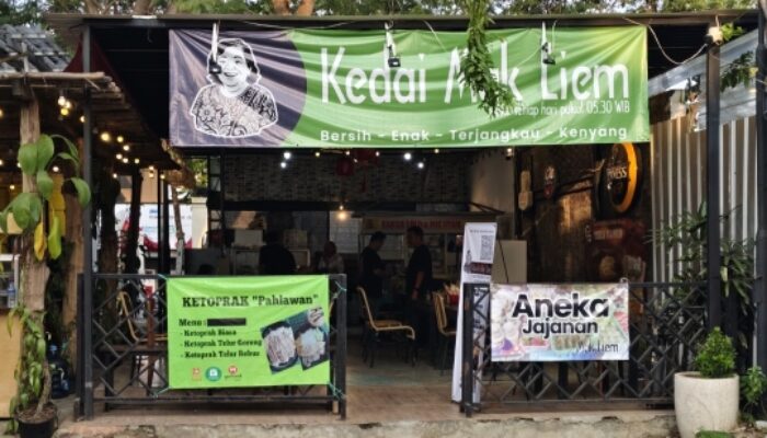 Rawon Misoa Dialog Rasa Jawa dan Tionghoa di Kedai Mak Liem