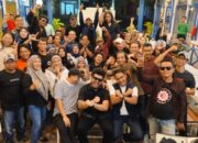 Methosa Hangatkan Surabaya, Buka Rangkaian Tur “Wisata Orang Waras” Sekaligus Dukung Perjuangan Buruh dan UMKM