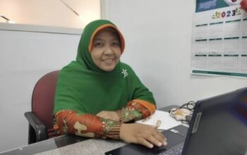 Screen Time Berlebihan di Akhir Pekan Picu Risiko Obesitas pada Mahasiswa