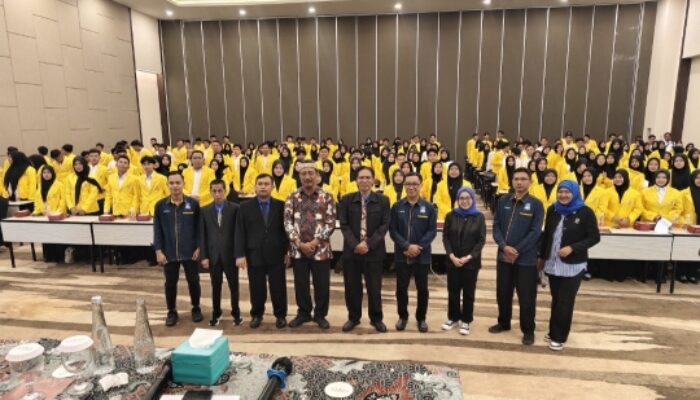 UT Surabaya Kukuhkan Mahasiswa Baru di Madura, Dorong Semangat Belajar Mandiri