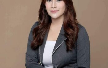 Alumnus Vokasi UNAIR Ini Menjadi Presenter dan Produser Berita Nasional