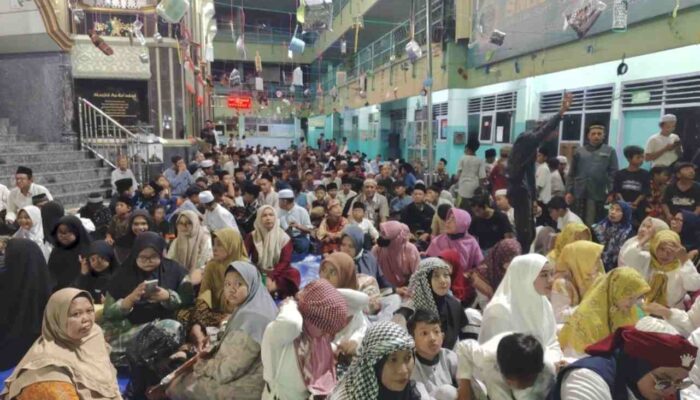 Tahun Baru1448 H Ribuan Warga Padati Masjid Jami As-Saadah Keputih