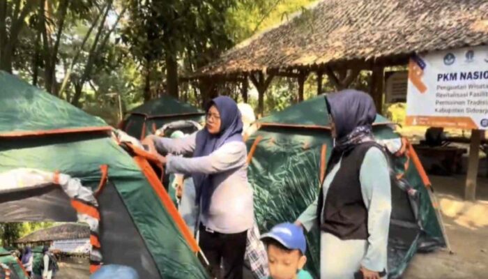 Revitalisasi Kampung Lali Gadget, UT Surabaya Dorong Generasi Kreatif Tanpa Gawai