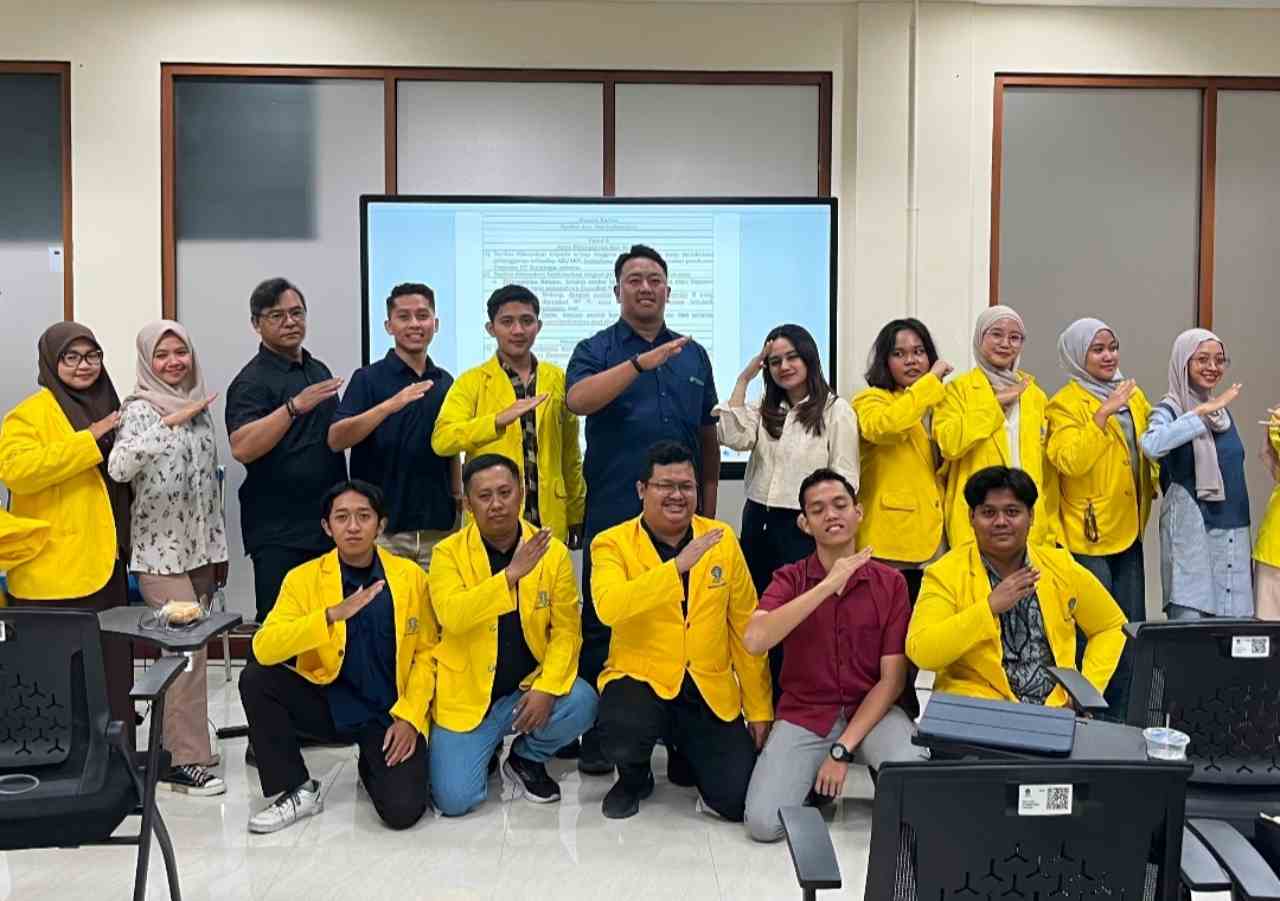 UT Surabaya