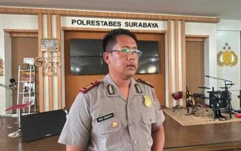 9 Pelaku Sindikat Tukar Kartu ATM Ditangkap di Surabaya, Polisi Kejar 1 DPO