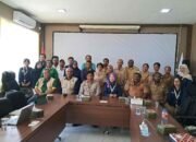 UNAIR Kembangkan Peternakan Sapi Berbasis Limbah Sawit di Papua Barat