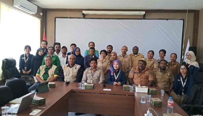 UNAIR Kembangkan Peternakan Sapi Berbasis Limbah Sawit di Papua Barat