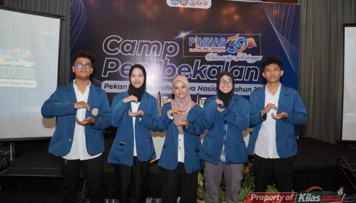 Tim NyxAId UNAIR Kembangkan Kacamata Pintar untuk Panduan Pertolongan Pertama bagi Tunanetra
