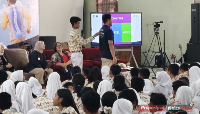 ARSHA Spensabaya Angkat Isu Skoliosis, Siswa SMP Diajak Kenali Perubahan Postur