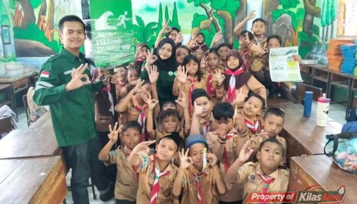 Mahasiswa UNUSA Ciptakan Rambu Evakuasi Tsunami Berbasis Sensor dan IoT
